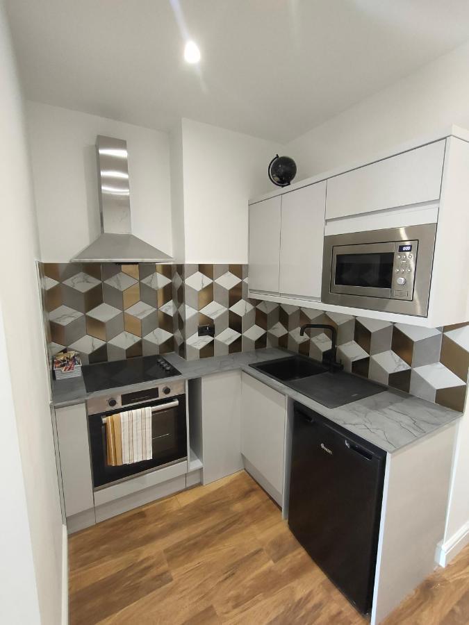 Lovely Refurbished Apartments, Morecambe Promenade ภายนอก รูปภาพ